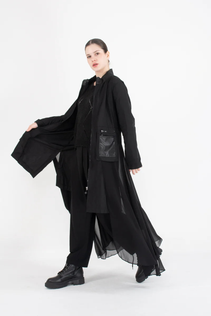 A&W BLK404721 Cape Black