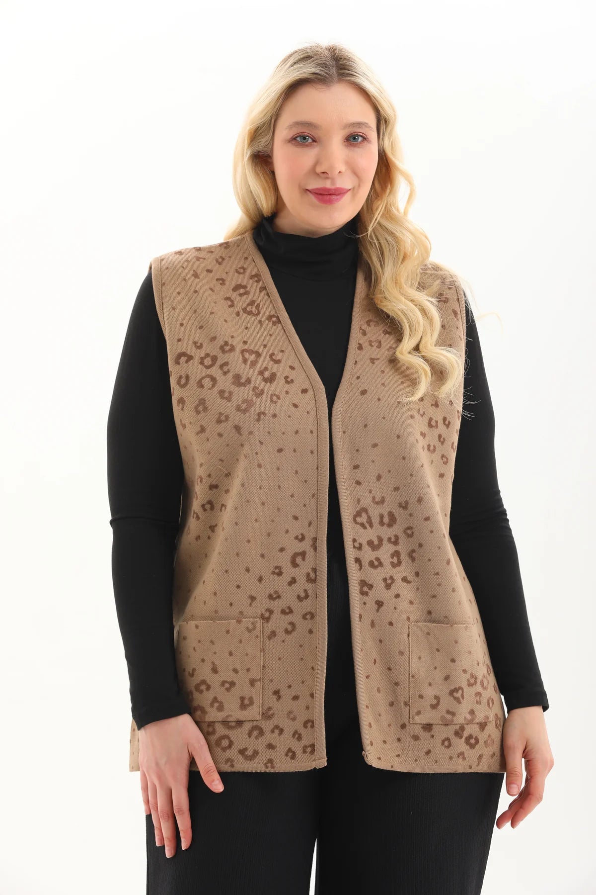 N&A Knitted Dots Vest Mink