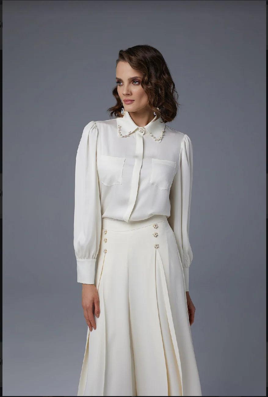 J&S Pearl Button Blouse Ecru