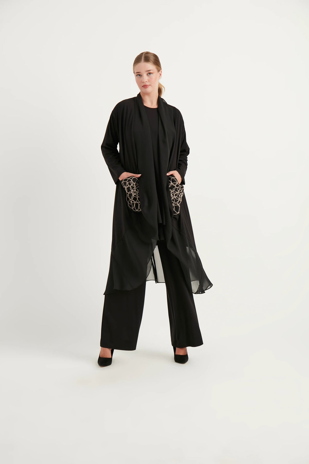 A&W 202522 Two Piece Set Black