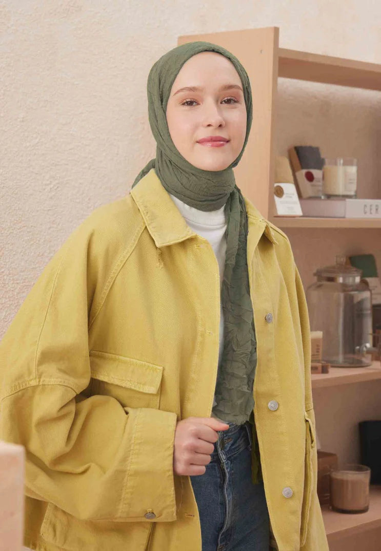 Fresh Scarf Voile Crash Green Almond Shawl