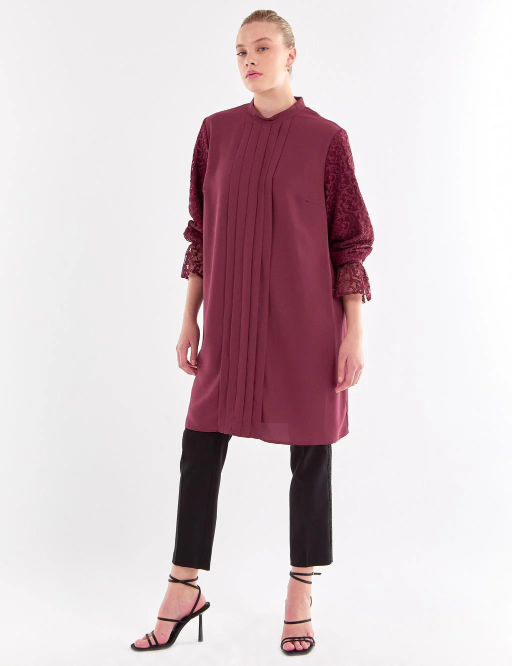 VV Lace Arm Detailed Tunic Burgundy