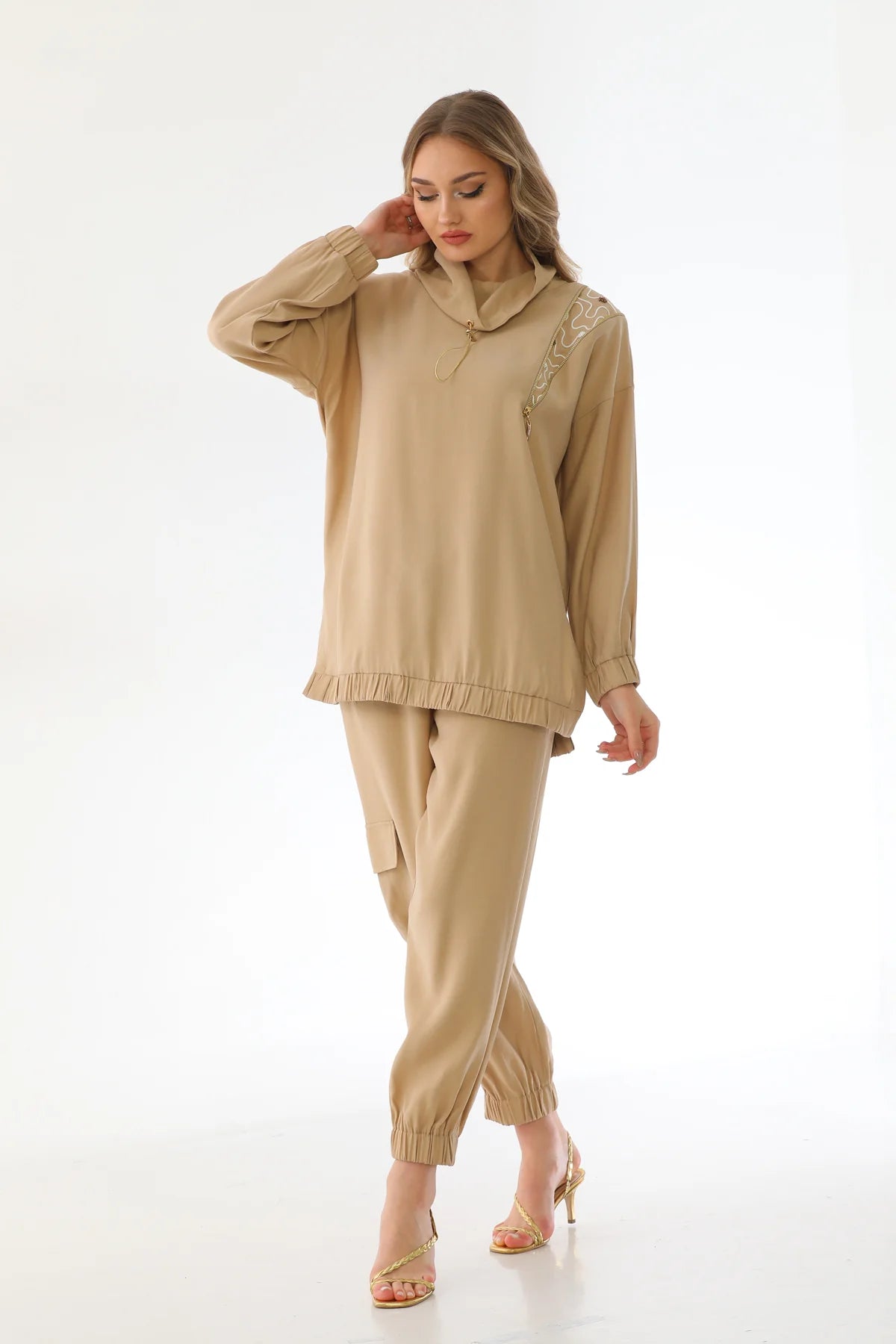VNV Vienna Sweat Set Beige