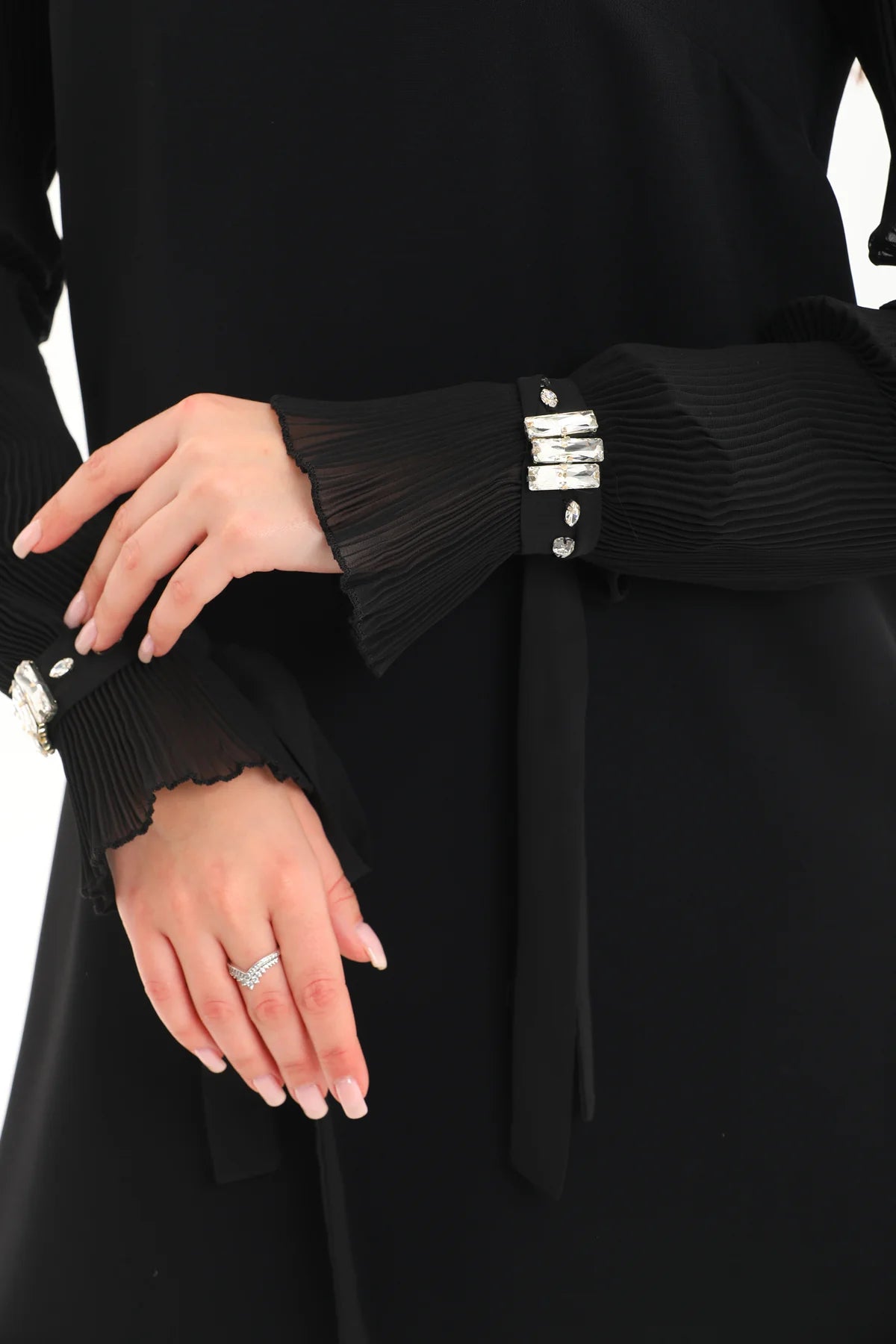 A&W Pleated Arm Dress Black