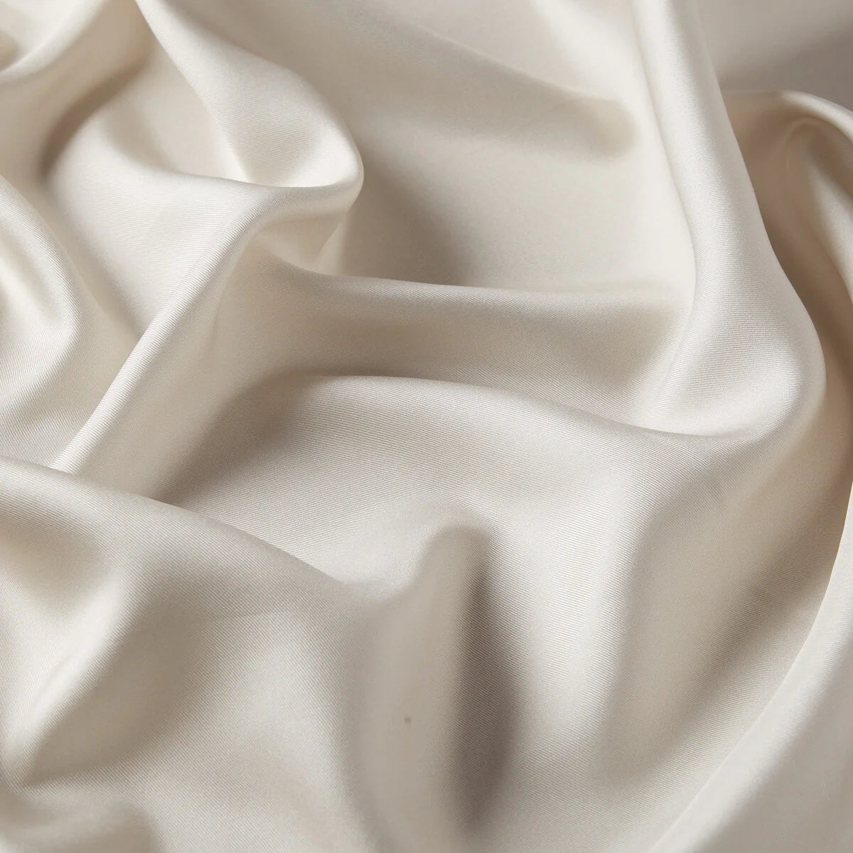 Ipekevi 01116 Ecru Plain Silk Twill Scarf