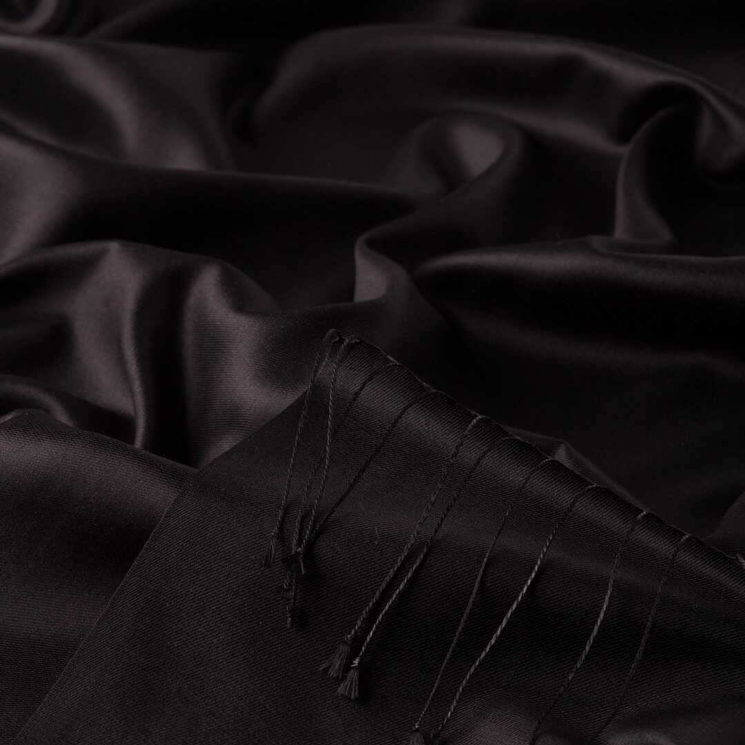 Ipekevi 927 Black Reversible Silk Shawl